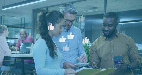 Dynamic office collaboration with positive feedback vibes