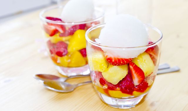 Berries breakfast cold cream - Download Free Stock Photos Pikwizard.com