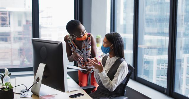 Colleagues Collaborating in Modern Office While Wearing Face Masks - Download Free Stock Images Pikwizard.com