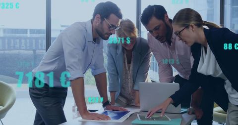 Discussion on Financial Data Strategies in Modern Office