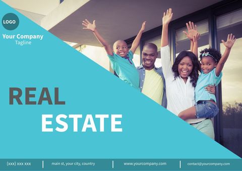 smiling family promoting happiness in new home for real estate marketing - Download Free Stock Templates Pikwizard.com
