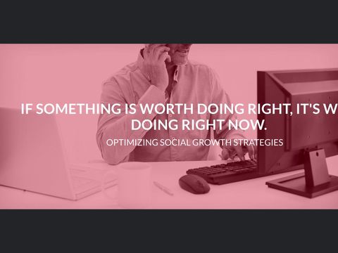 Focused Business Professional Promoting Urgency with Motivational Message - Download Free Stock Templates Pikwizard.com