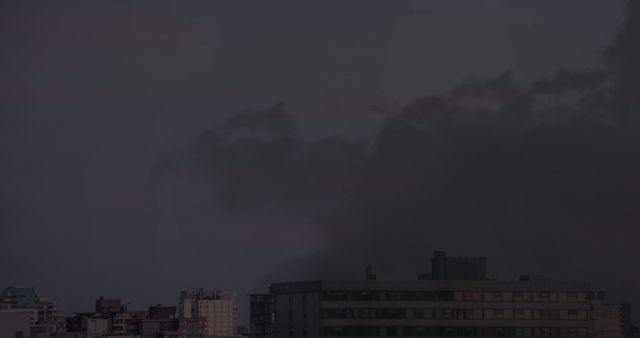 Dark Urban Skyline During Dusk - Download Free Stock Photos Pikwizard.com