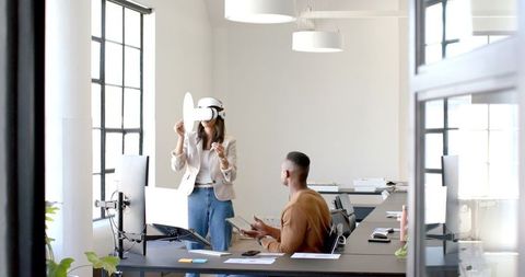 Colleagues incorporating virtual reality early adoption