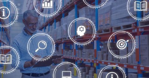Digital transformation in warehouse with logistics expert