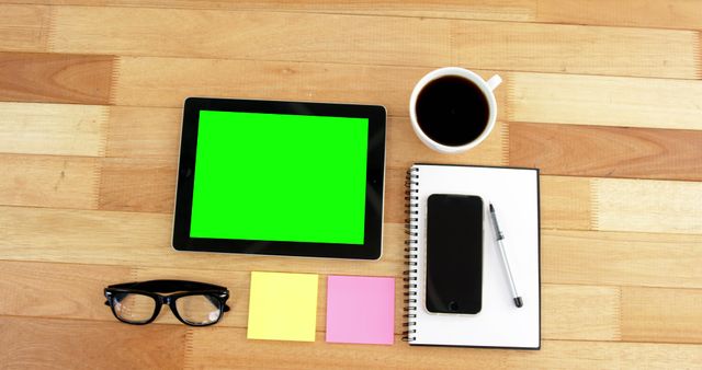 Workspace with tablet, smartphone, notebook and coffee cup on wooden table - Download Free Stock Images Pikwizard.com