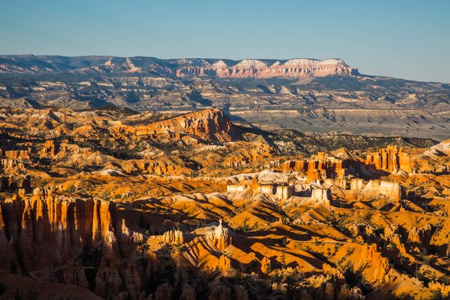 Majestic View of Colorful Hoodoos in Bryce Canyon National Park at Sunrise - Download Free Stock Photos Pikwizard.com
