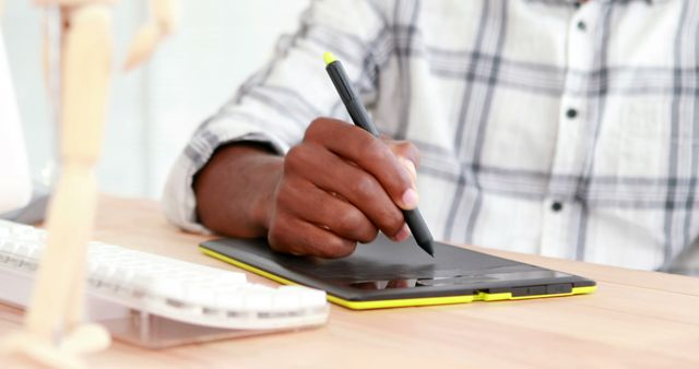 Hand Using Stylus on Digital Graphics Tablet at Desk - Download Free Stock Images Pikwizard.com