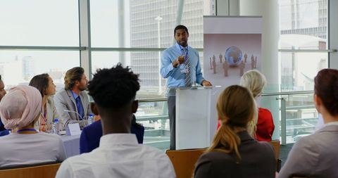 African American Presenter Leading Business Conference Seminar - Download Free Stock Images Pikwizard.com