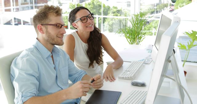 Young Business Team Collaborating in Modern Bright Office - Download Free Stock Images Pikwizard.com