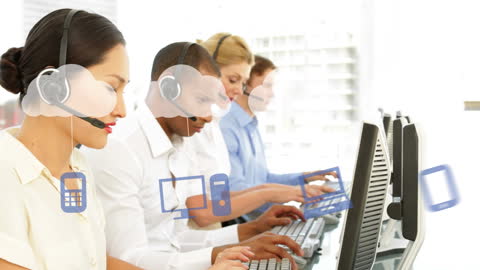 Team of Dedicated Call Center Agents Using Advanced Cloud Technology