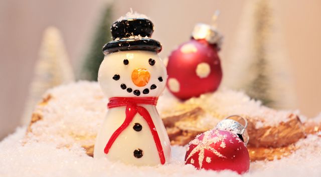 Festive Snowman and Red Ornaments in Winter Wonderland - Download Free Stock Photos Pikwizard.com