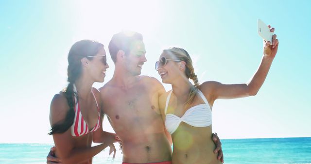 Friends Taking Selfie on Sunny Beach Vacation - Download Free Stock Images Pikwizard.com