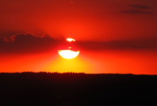 Dramatic Red Sunset Over Forest Horizon - Download Free Stock Photos Pikwizard.com