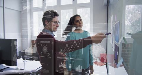 Digital Financial Analysis Collaboration in Modern Office Environment