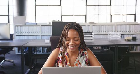 Excited Woman Discovering Surprising News on Laptop in Office - Download Free Stock Images Pikwizard.com