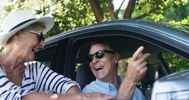 Happy Senior Couple Enjoying Road Trip in Summer - Download Free Stock Images Pikwizard.com