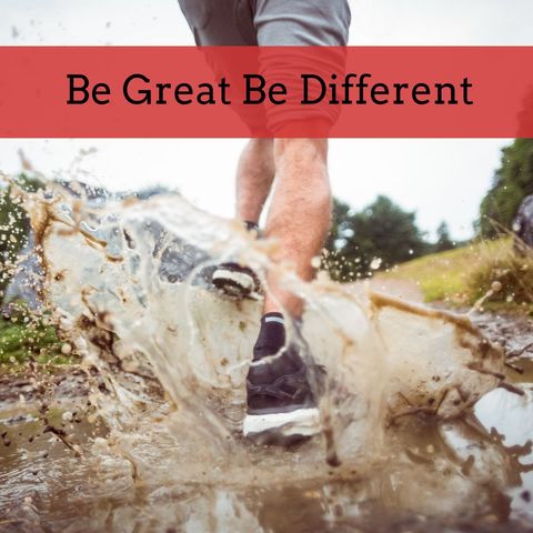 runner splashing through mud, emphasizing perseverance and uniqueness - Download Free Stock Templates Pikwizard.com