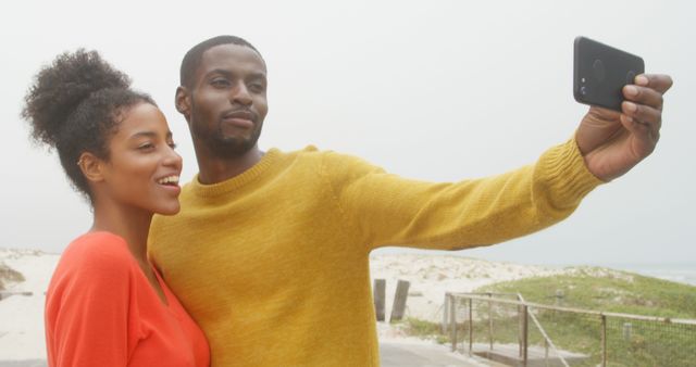 Happy Couple Taking Selfie at Beach - Download Free Stock Images Pikwizard.com