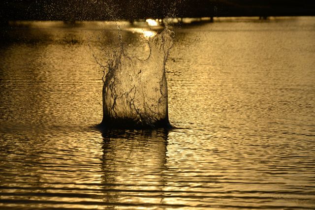 Close-up of Rippled Water at Sunset - Download Free Stock Photos Pikwizard.com