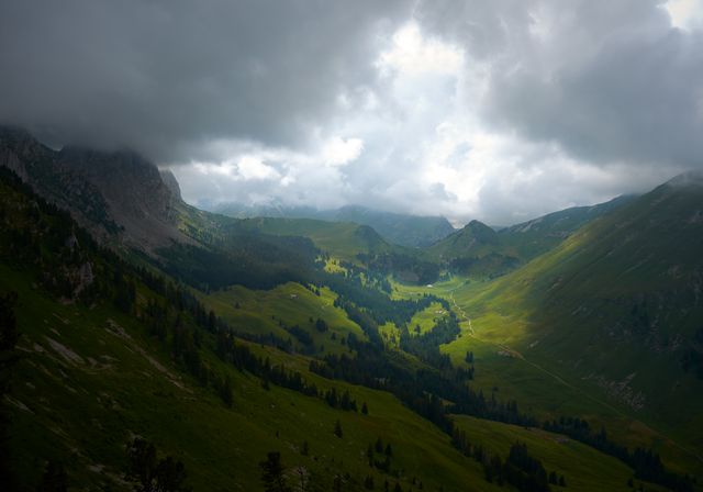 Mountain Valley Landscape - Download Free Stock Photos Pikwizard.com