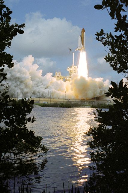 Space Shuttle Discovery Launch from Kennedy Space Center - Download Free Stock Photos Pikwizard.com