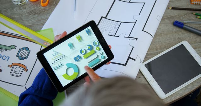 Architect Using Tablet for Digital Floor Plan Design - Download Free Stock Images Pikwizard.com