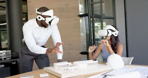 Utilizing virtual reality for architectural design collaboration