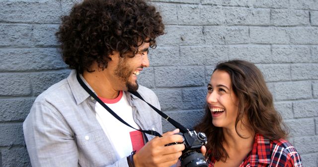 Happy Couple Enjoying Photography Together - Download Free Stock Images Pikwizard.com