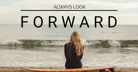 Contemplative Moment by the Sea: Embracing Horizons - Download Free Stock Templates Pikwizard.com