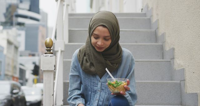 Young Woman Eating Healthy Meal on City Stairs - Download Free Stock Images Pikwizard.com