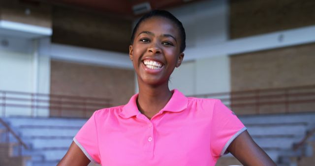 Confident African American Woman Smiling Outdoors - Download Free Stock Images Pikwizard.com