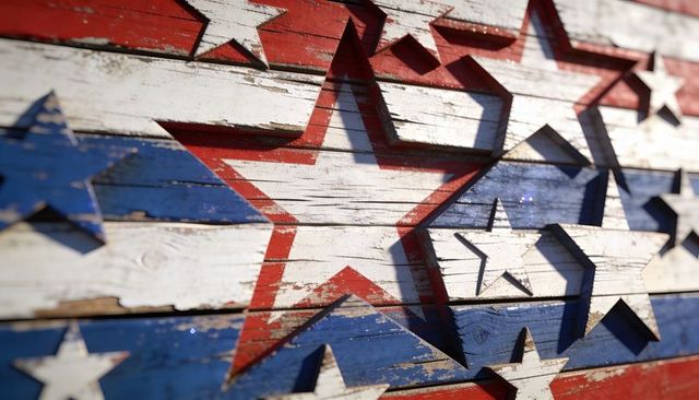 Distressed rustic american star wall art on weathered red white blue wood planks patriotic decor