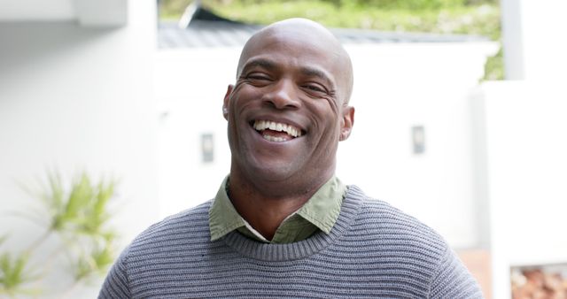 Smiling African American Man Enjoying Outdoor Leisure - Download Free Stock Images Pikwizard.com