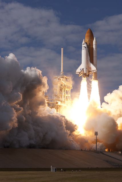 Space Shuttle Atlantis Launching from Kennedy Space Center in Cape Canaveral - Download Free Stock Photos Pikwizard.com