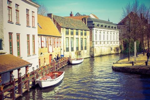 Picturesque Canal with Historic Buildings and Boats
