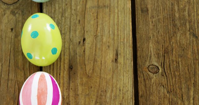 Colorful Easter Eggs on Rustic Wooden Table - Download Free Stock Images Pikwizard.com