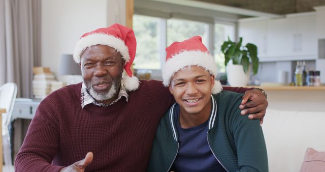 Happy Multi-Generational Family Enjoying Christmas Celebration Together - Download Free Stock Images Pikwizard.com