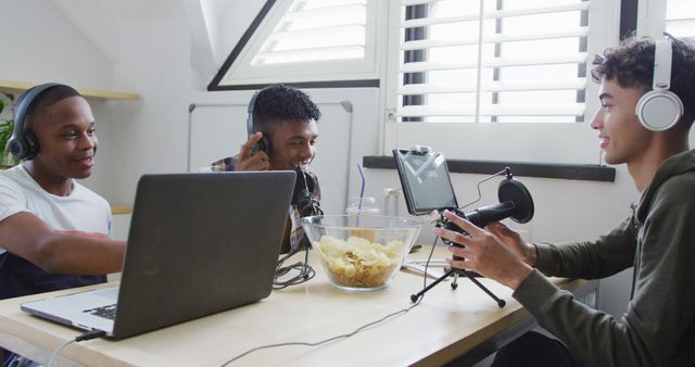 Teenagers Hosting a Podcast, Engaging Discussion with Laptops and Microphones - Download Free Stock Images Pikwizard.com