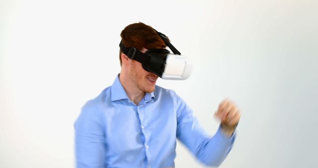 Young Man Experiencing Virtual Reality with VR Headset - Download Free Stock Images Pikwizard.com