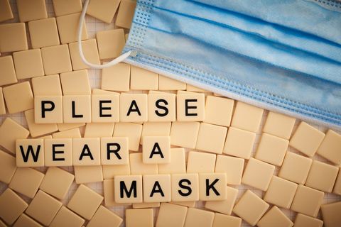 Message Encouraging Mask Usage with Letter Tiles