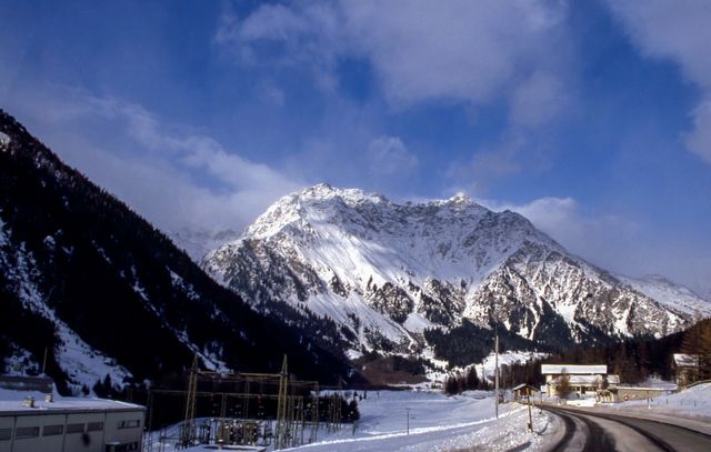Mountain Alp Natural elevation - Download Free Stock Photos Pikwizard.com