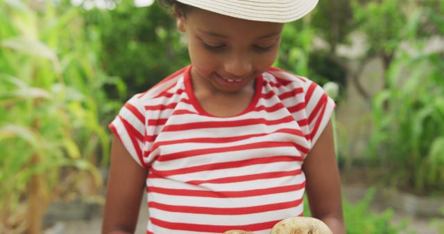 Young Girl Harvesting Fresh Potatoes in Garden - Download Free Stock Images Pikwizard.com