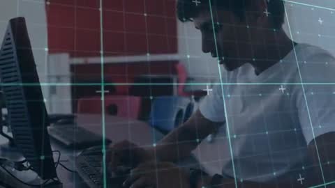 Teen Engaging with Programming in Technology Classroom