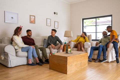 Multigenerational Family Gathering in Cozy Living Room Setting