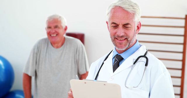 Doctor Checking Patient's Health Progress in Clinic - Download Free Stock Images Pikwizard.com