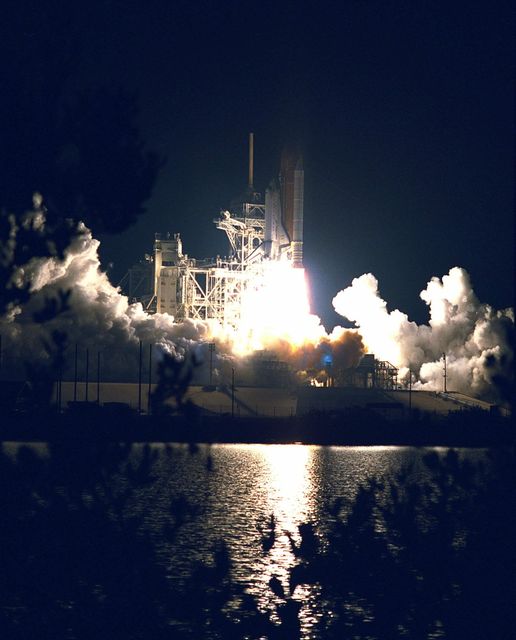 Space Shuttle Atlantis Launch at Night on STS-84 Mission - Download Free Stock Photos Pikwizard.com