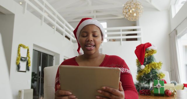 Young Woman Celebrating Christmas Online with Tablet - Download Free Stock Images Pikwizard.com