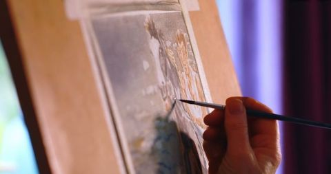Woman Artist Painting on Canvas at Home - Download Free Stock Images Pikwizard.com