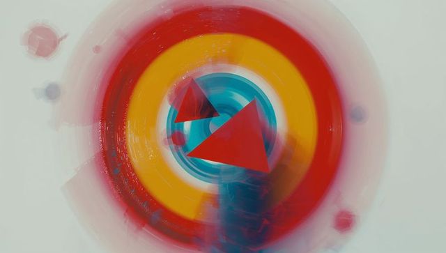 Dynamic Geometric Red Triangles and Swirling Concentric Circles